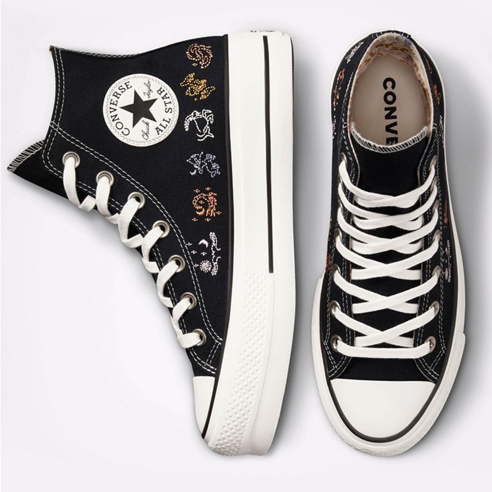 Converse Chuck Taylor All Star
Platform High 'Mystic World